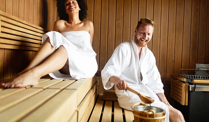 Paar in der Sauna Paar in der Sauna